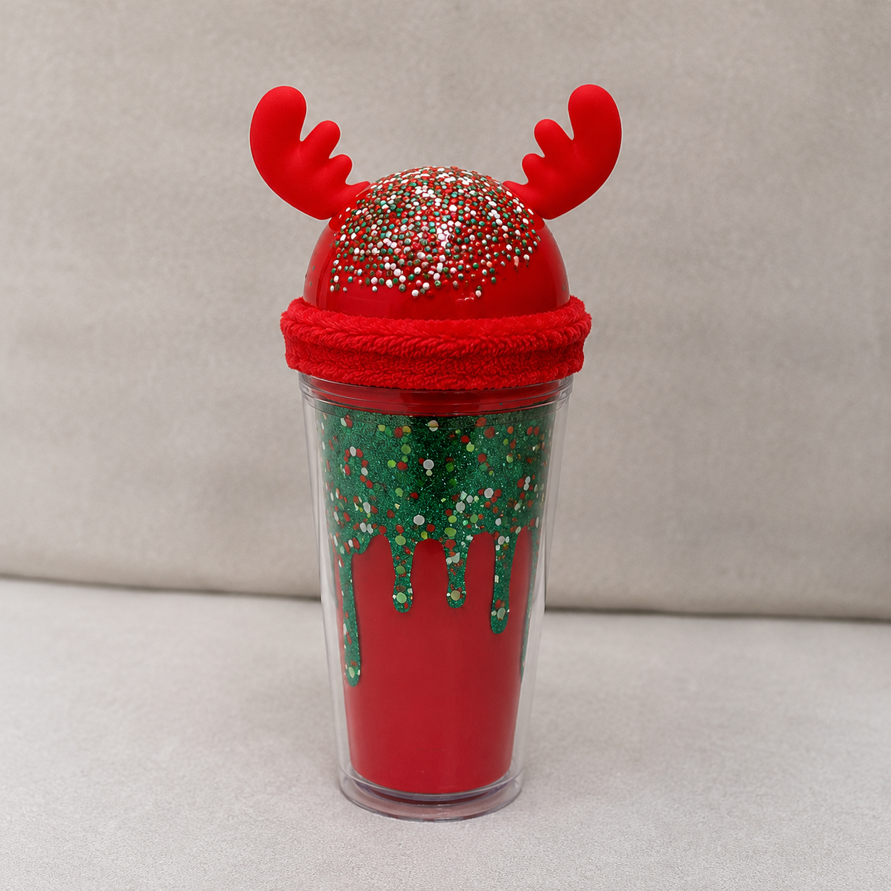 Red Plastic Sipper Bottle with Fun Dessert Lid (YM650)