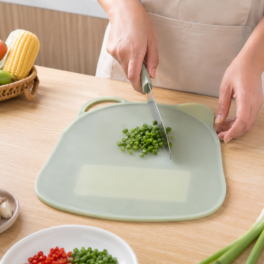 Silicone Suction Chopping Board - Sage Green (YM1371)