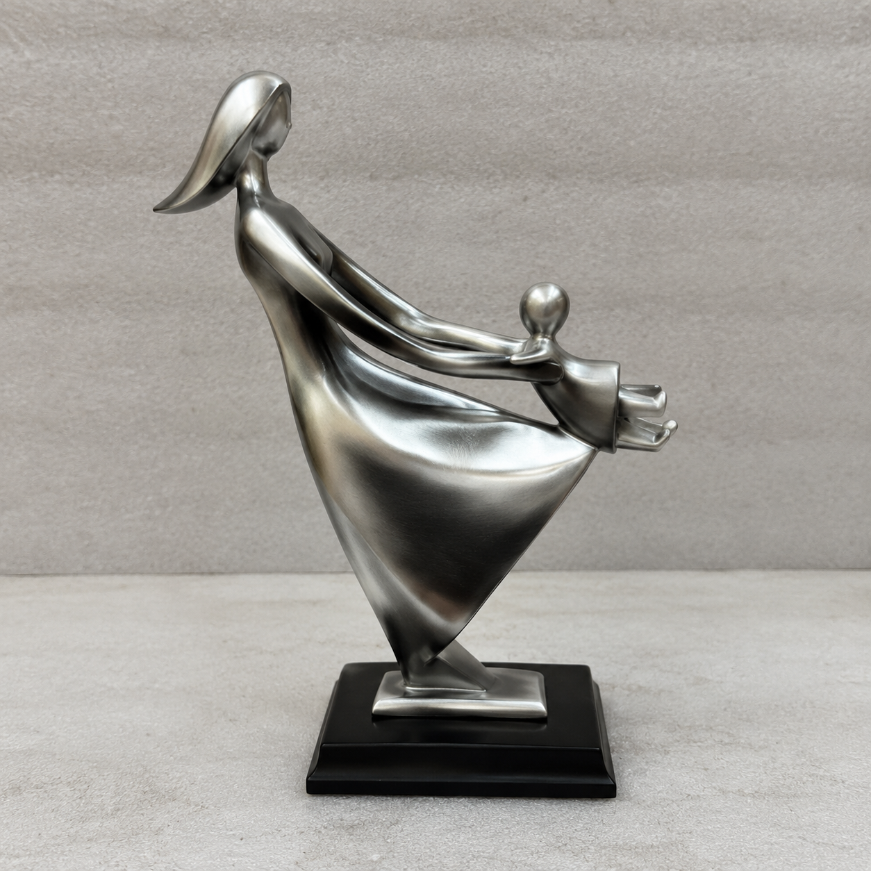 Silver Mother & Child Abstract Sculpture (YM2320)