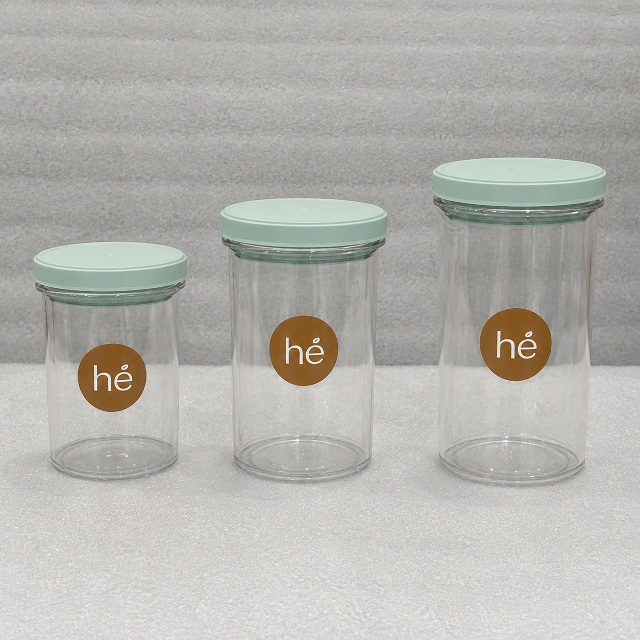 Set of 3 Glass Storage Jars with Blue Lids (YM2685)