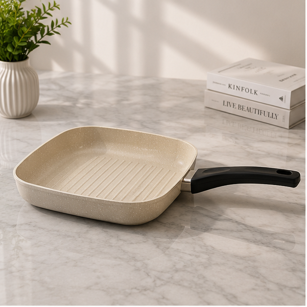 Durable White Cooking Pan for Everyday Cooking Use (YM1314)