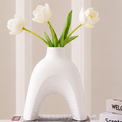 White Decorative Flower Vase for Modern Home Décor (YM2332)