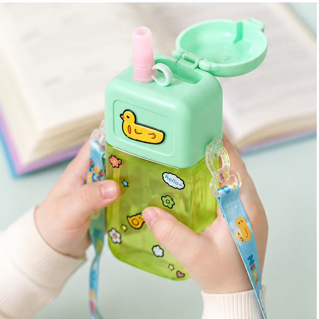 Green Kids Water Bottle with Straw & Carry Strap (YM505)