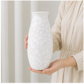 White Decorative Flower Vase for Modern Home Décor (YM2335)