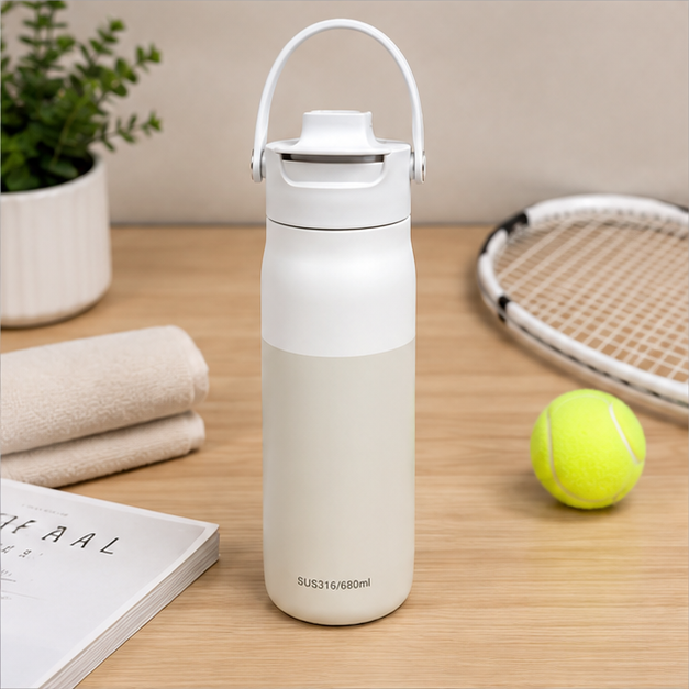 Vacuum Insulated Water Bottle White 680ML (YM2619)